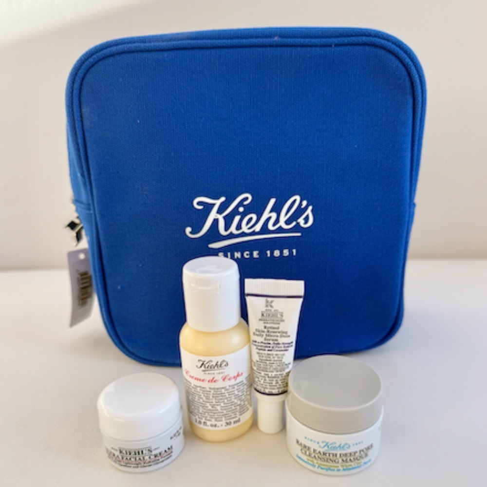 Kiehl’s 5-Piece Skincare Gift Set